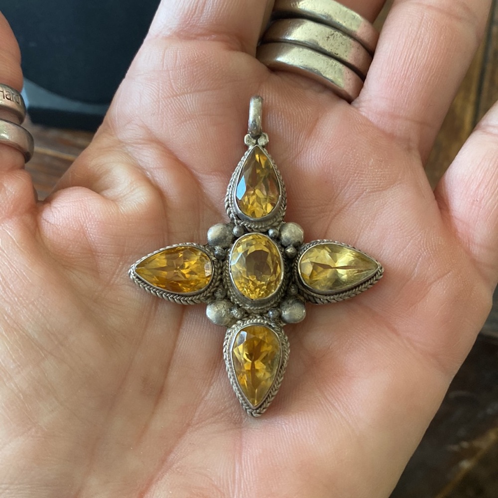 Sterling silver and Citrine pendant?